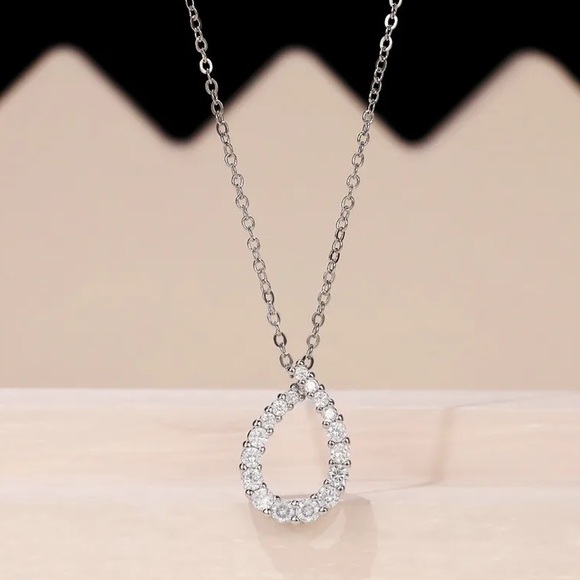 💋Sterling Silver  CZ Diamond Infinity Waterdrop Necklace - Picture 13 of 14